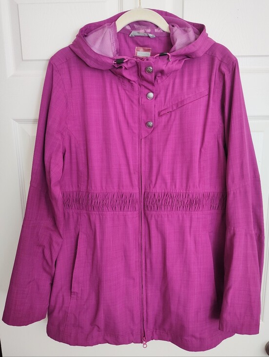 Athleta Jackets & Blazers - ~~ATHLETA🩷Jacket~~
